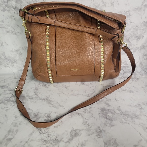 Coach Park Leather Pyramid Stud Hobo Shoulder Bag Crossbody‎ Brown F32898